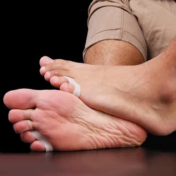 Séparateur de petits d'orteils en silicone contre le hallux valgus, 1 paire, correcteur d'oignon en gel, protège doigt, soin des pieds,