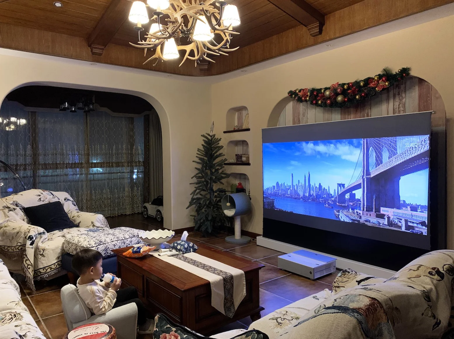Freies Verschiffen 100 Zoll 16:9 CLR Faltbare Projektor Bildschirm Mit Ultra Kurze Werfen ALR Mit 0,6 Verstärkung Für Home Cinema – Detail 24
