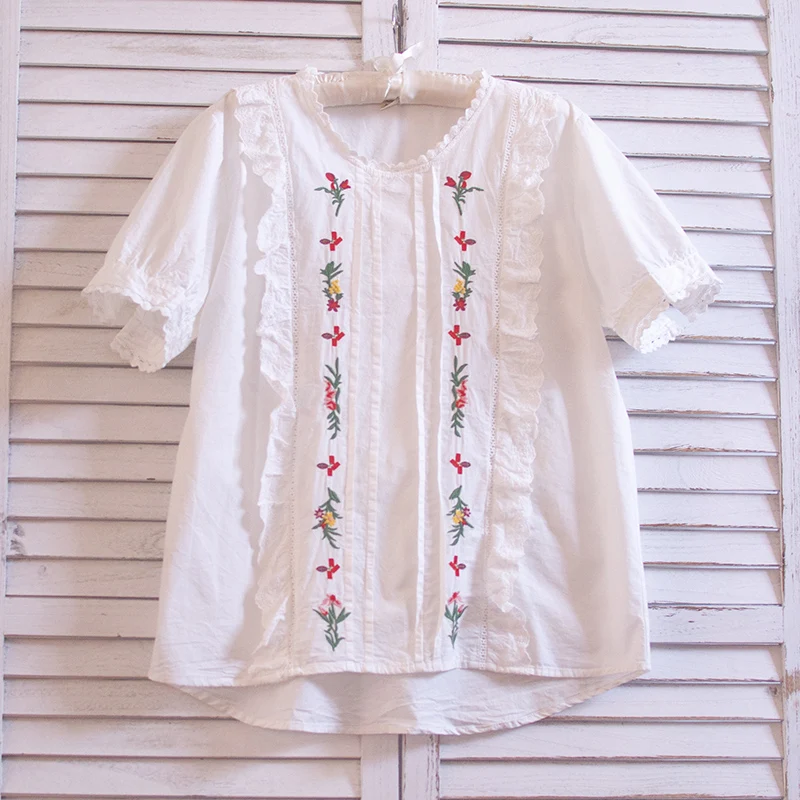 

TIYIHAILEY Free Shipping 2021 Summer New Cotton Tops For Women Short Sleeve O-Neck Tees White Embroidery Japan Style Loose Lace