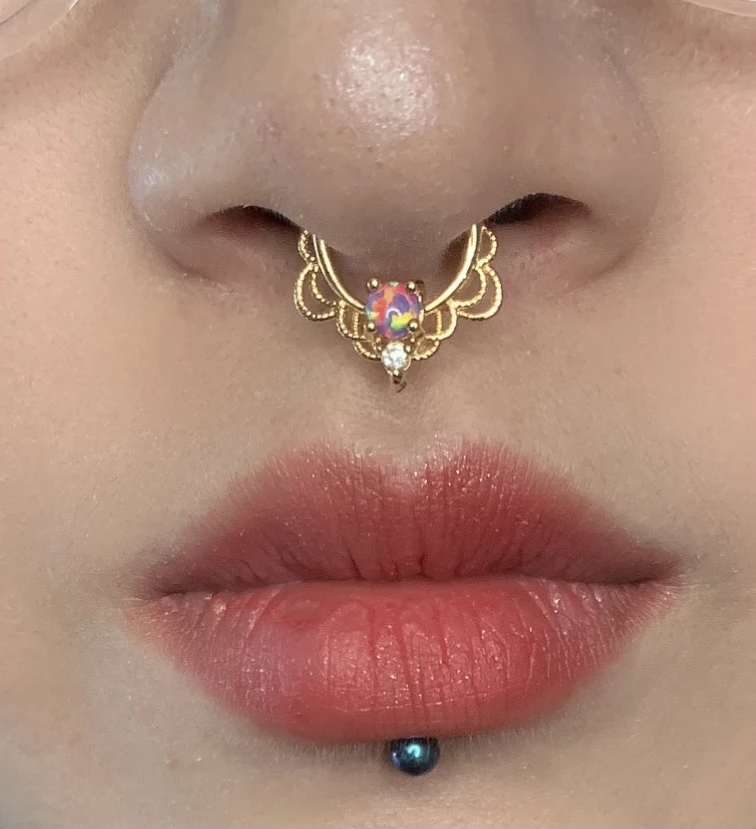 Crystal Opal Stone Nose Rings Titanium Septum Clicker Real Fake Septum Piercing Ear Helix Lobe Earring Daith Hoop Body Jewelry