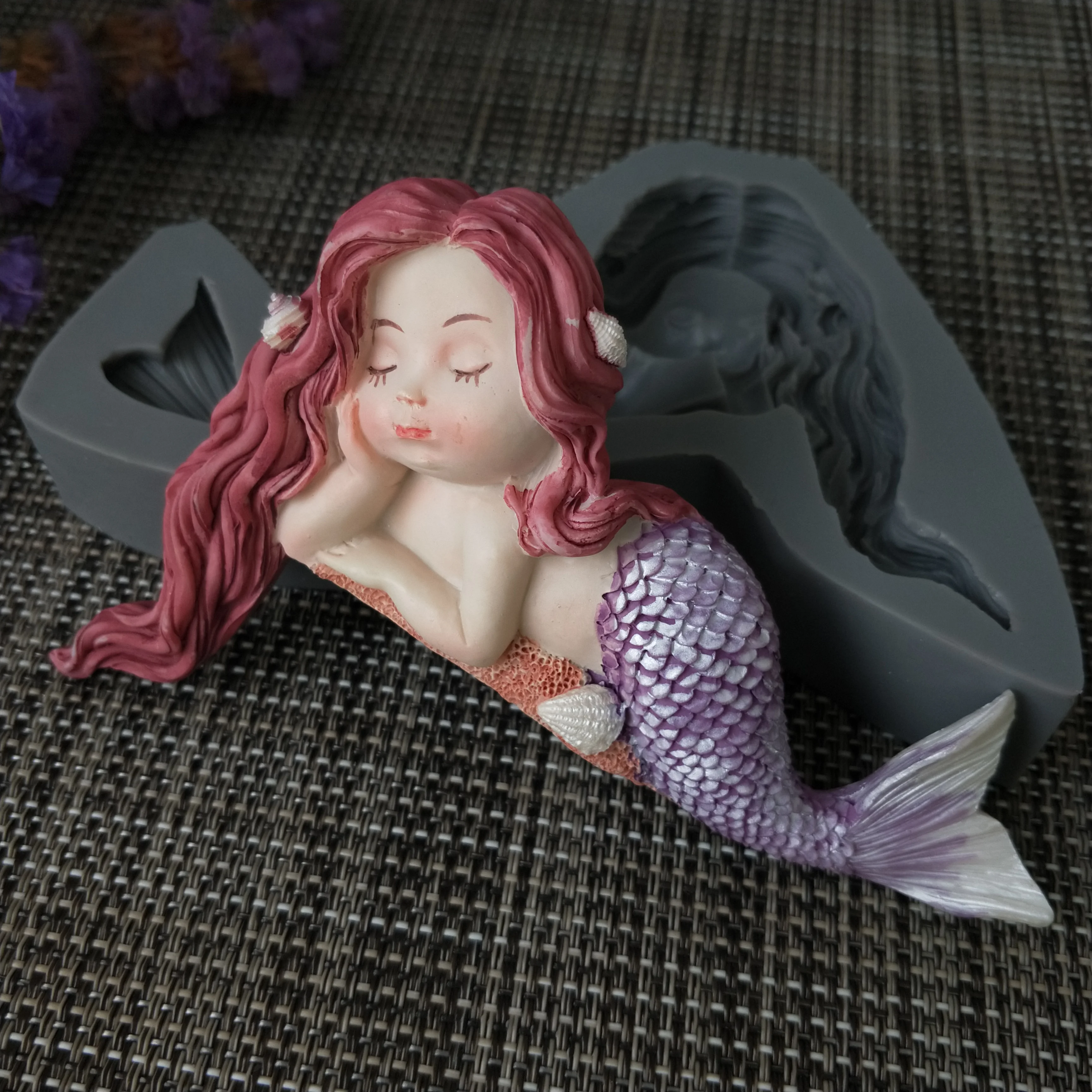 

2D Silicone mold fondant the daughter of the sea decorations aquarium fish tank cute mermaid mould for cake decorations