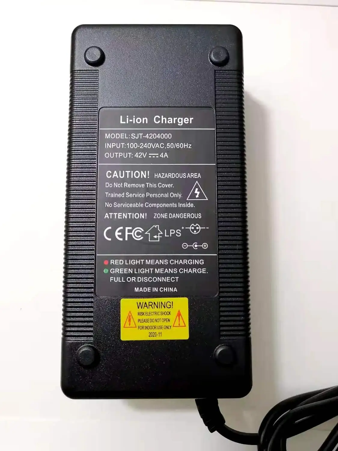 36V Charger 42V 4A lithium battery charger for 36V lithium battery pack with 3-Pin XLR /connector