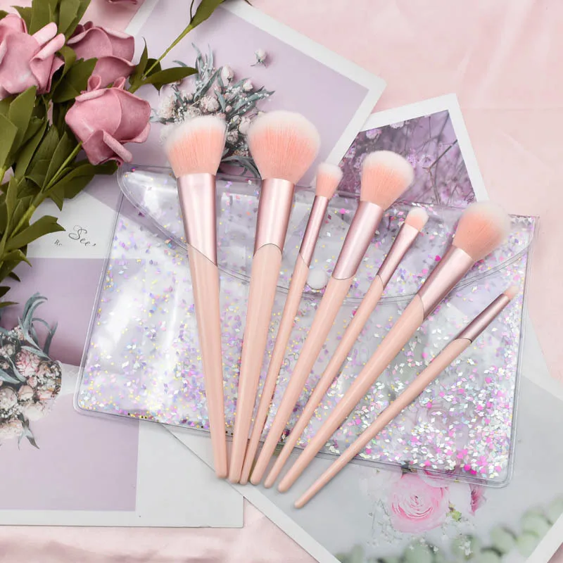 New set of 7 brushes with pink plastic handle