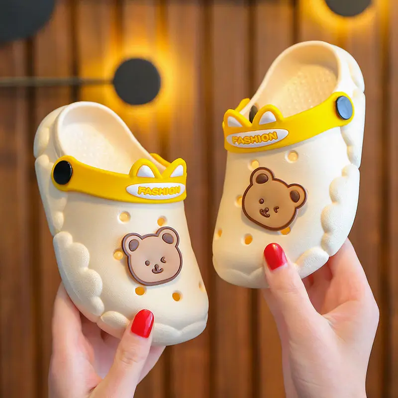 Sandalias de oso para niños, zuecos de suela suave superligeros, cómodos, antideslizantes, zapatos de playa para exteriores, Verano