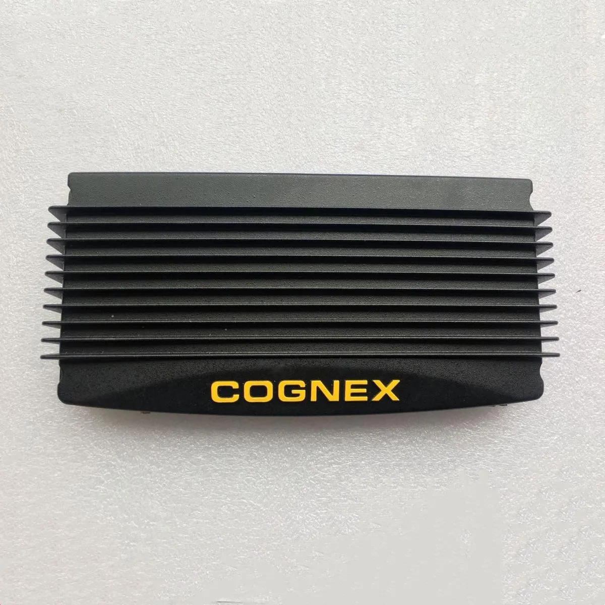 

Industrial Equipment COGNEX In-Sight 2000 800-5714-1 REV D