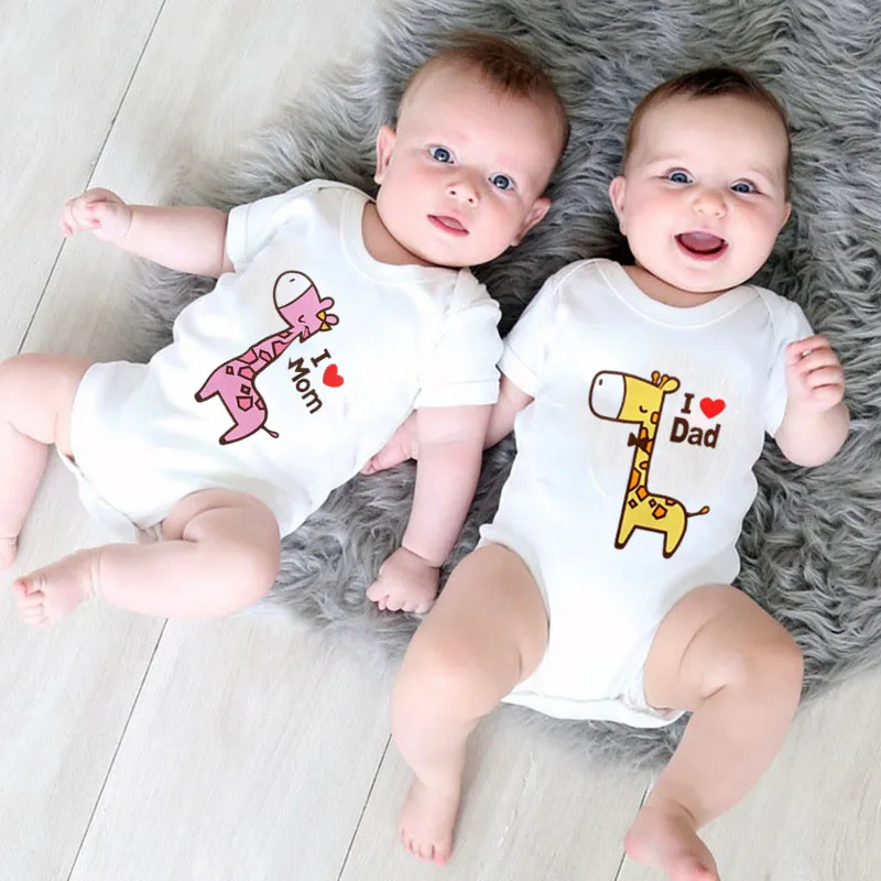 

Cute Twins Baby Clothes Giraffe Dad and Mom Print Newborn Bodysuits Baby Twin Clothes Cotton for Baby Body