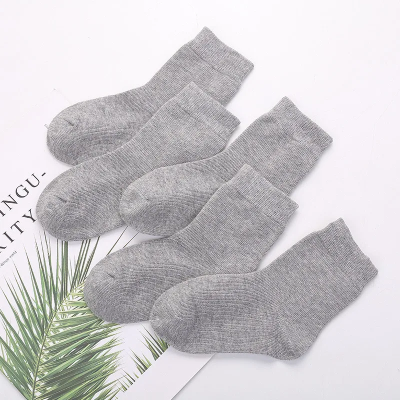 5 Pairs/lot 1 to 12 Years Autumn Winter White Students\' Socks Solid Color Black Grey Cotton Crew Socks Girls Boys Foot Wear
