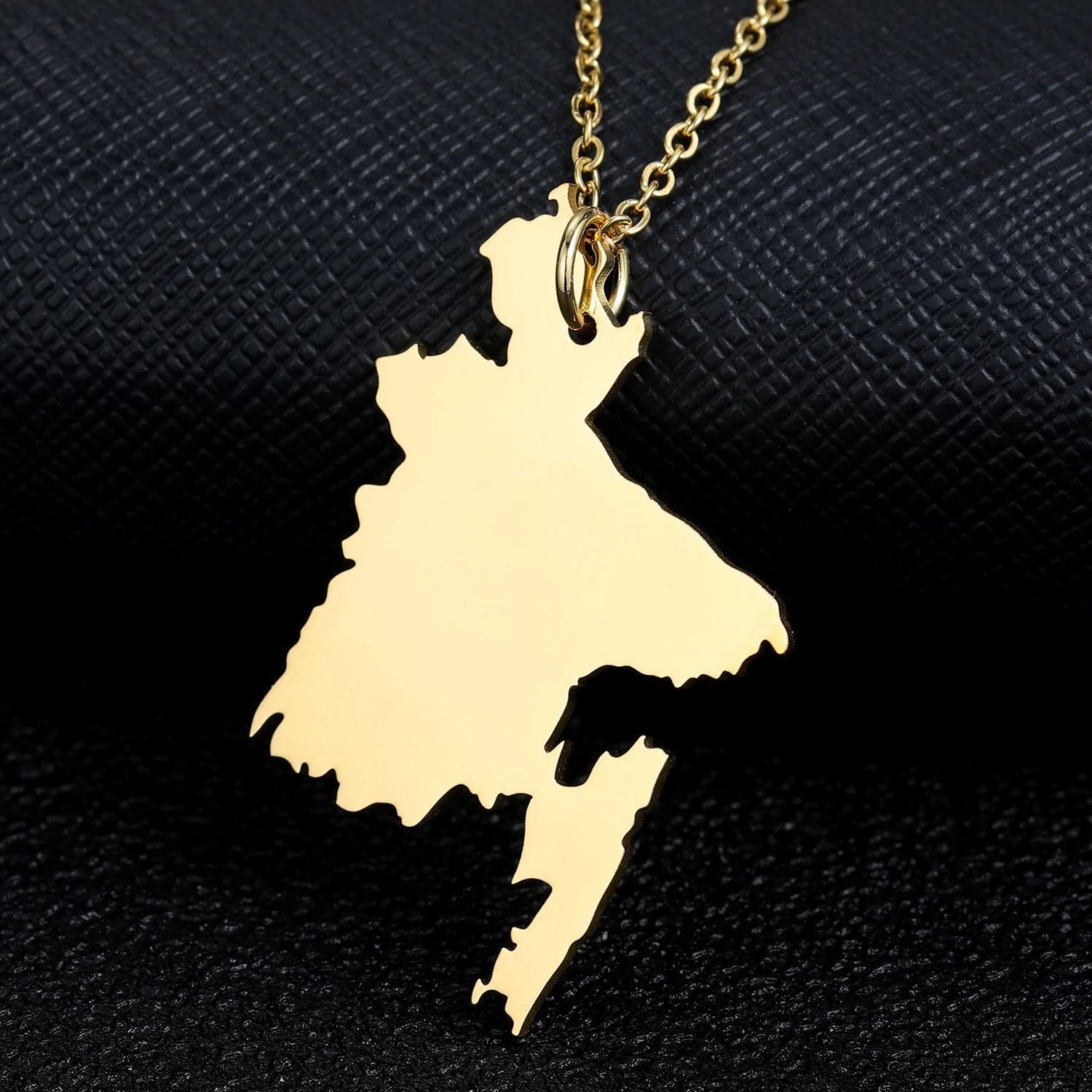 Anniyo Map Ecuador Map Pendant Necklaces for Women Gold Color Charm Maps Jewelry Ecuadorian Patriotic Best Gifts Afghanistan