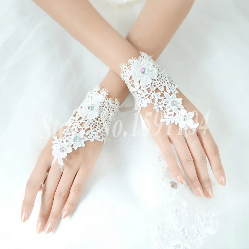 Gants de mariage en dentelle, élégants, courts, blancs, sans doigts, à la mode, motif floral, fille, enfant étudiant, spectacle, danse, fête, 2020