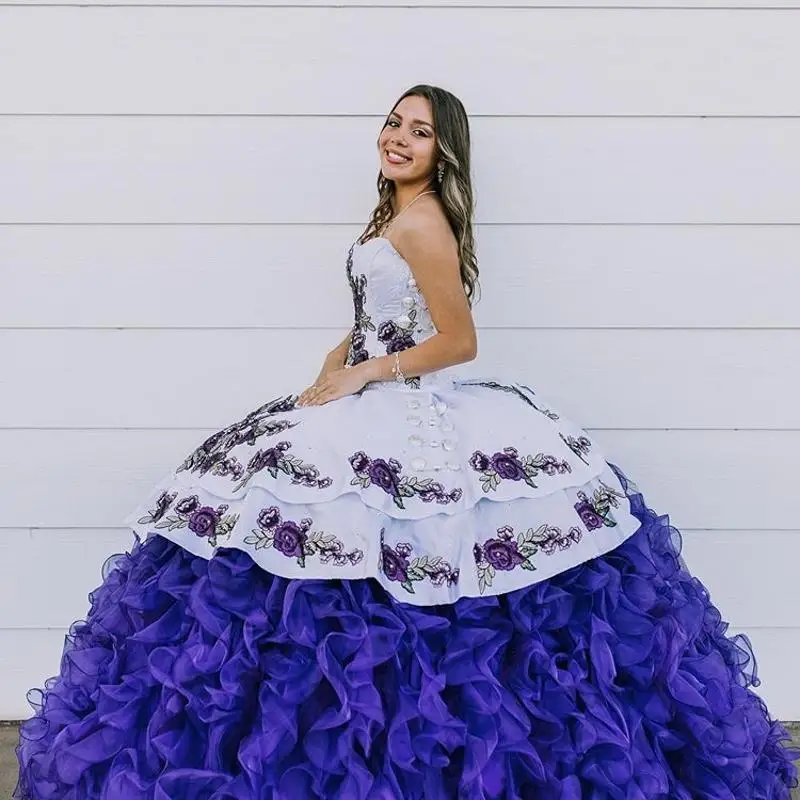 Pérolas roxo quinceanera vestidos de renda-up voltar apliques inchado saia doce 16 vestido longo vestido de baile vestidos de baile de 15 años