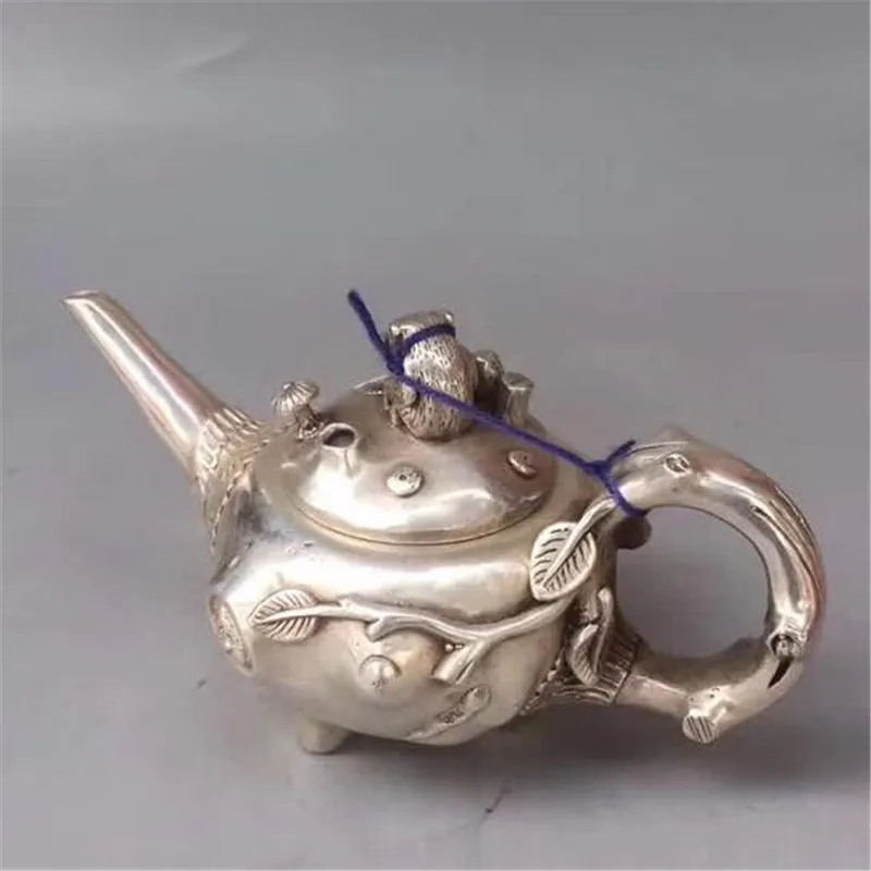 Collection retro copper crafts Tibetan silver squirrel mother and child teapot long-root tree teapot kettle wine pot