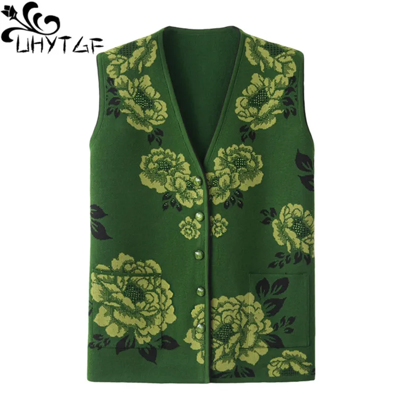 

UHYTGF Vest Women's sleeveless jacket Fashion flower beaded knitted sweater vests for women elegant big size vest waistcoat 1237