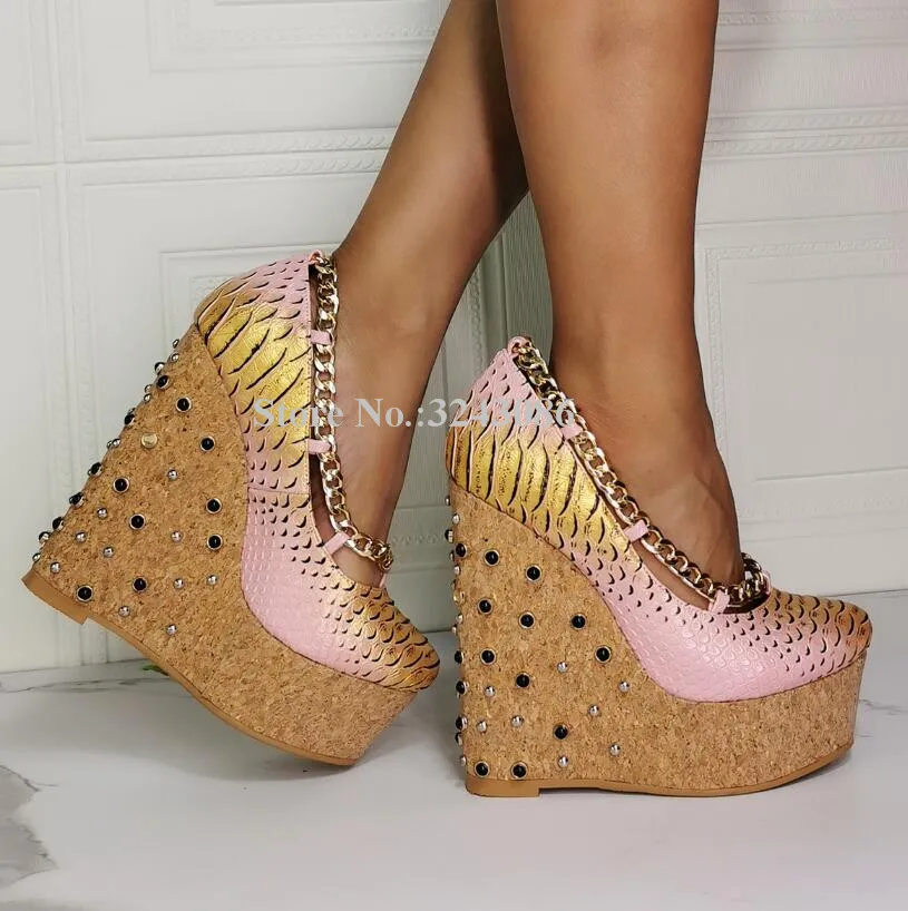 

Fashion Pink Snakeskin Leather Wedge Shoes Lady New Metal Chains Wedge Pumps Shoes Women Platform Single Shoes Dress High Heels