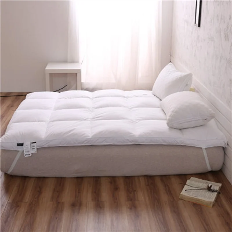 So Soft About 10CM  Thick Feather Velvet Fiber Filled Mattress Non-slip fixed Single and double Can be customized tatami