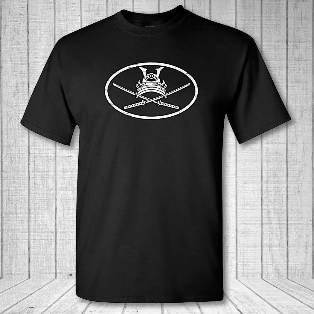 Samurai Oval T-Shirt Bushido Warrior Helmet Samurai Katana Sword Emblem Shirt 2019 Fashion Unisex Tee