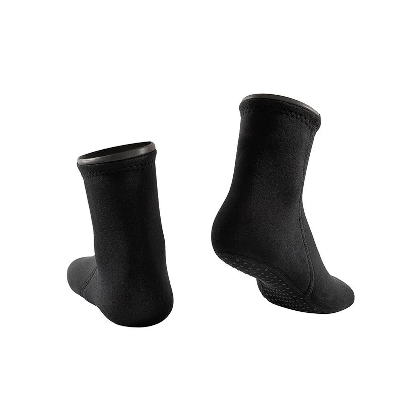 Diving socks men's swimming warm, non-slip, deep diving, waterproof material, short tube beach socks, women's shoe covers