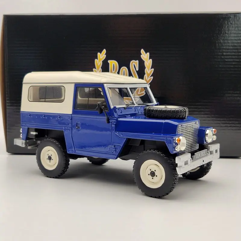 BOS 1:18 Light weight Series III 1973 blue & white BOS382 Resin Model