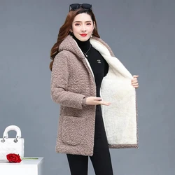 Middle-Aged Elderly Women's Lamb Wool Coat 2022 New Fashion Winte Jacket Loose Mid-Iength Female Hooded Overcoat