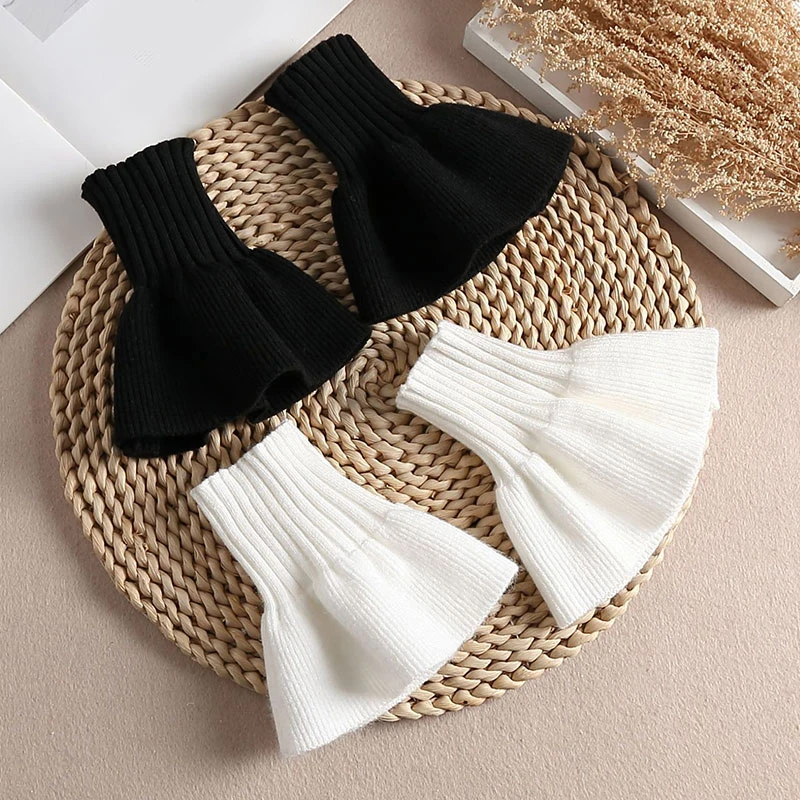 Women Detachable Sleeve Fake Cuffs Arm Warmers Female Lace Thin Pleated Sleeves Cuffs False Cuffs Ruffles Wristband Decorative