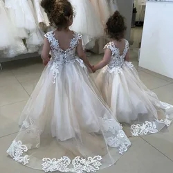 White Ivory Champagne Lovely Flower Girl Dresses Sleeveless Lace Applique Little Kids First Communion Pageant Party Customized