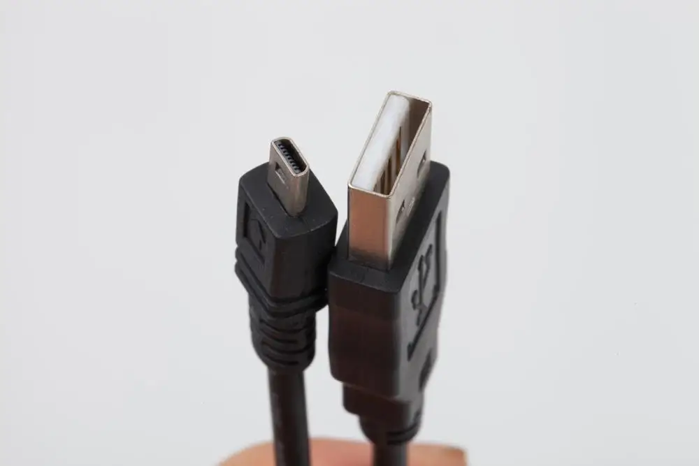 USB ข้อมูลสายกล้องชาร์จข้อมูล Sync โอนสายสายไฟ 8pin สำหรับ fuji