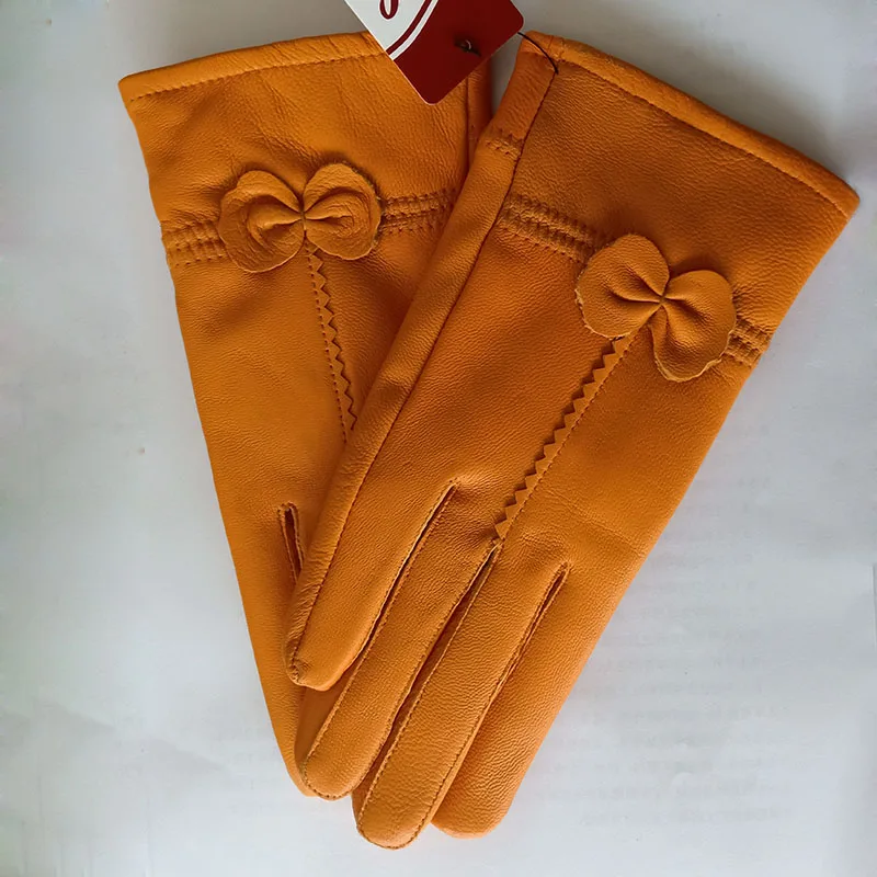 Guantes de piel auténtica para mujer, manoplas cálidas de cuero de oveja Real, guantes forrados de lana de lujo a la moda para conducir