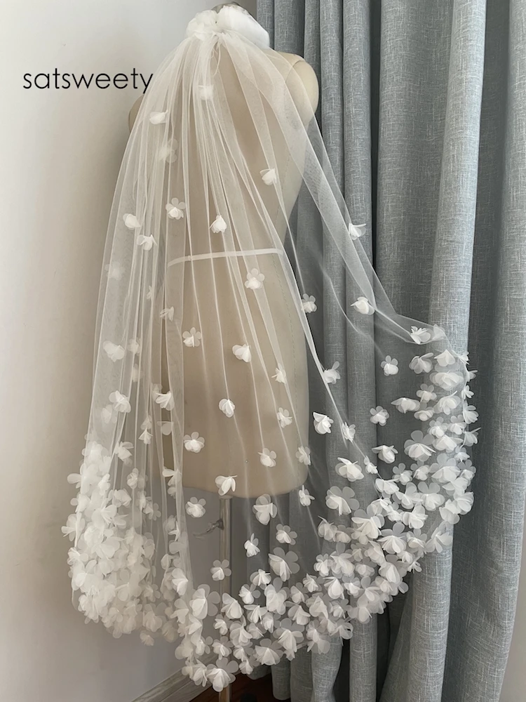 Hoge Kwaliteit Bridal Veils Vingertop Lengte Ivoor/Witte Sluier Voor Bridal Bloemblaadjes Bruiloft Sluier Met Kam