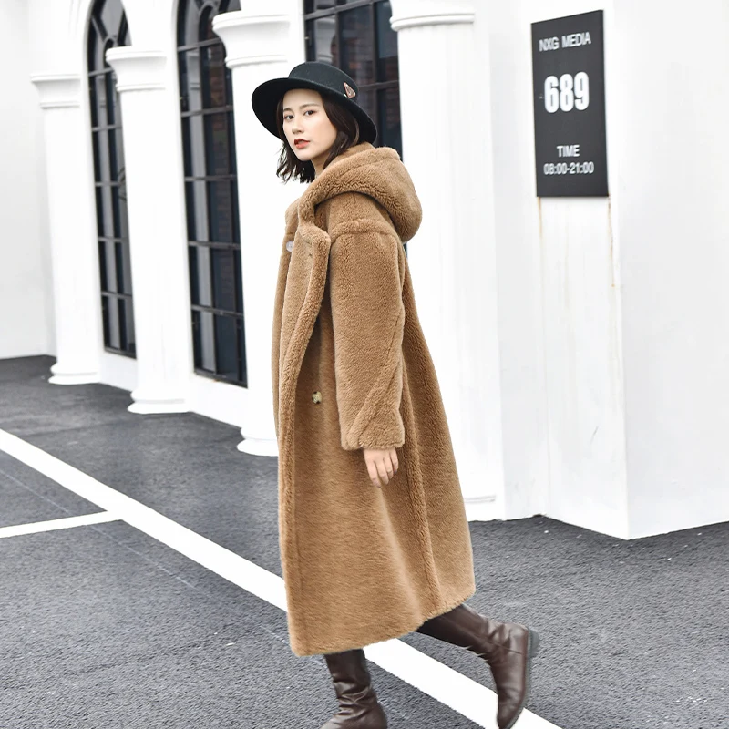 2021 neue Teddy Stil New Oversize Echt Lamm Pelzmantel Frauen Pelz Winter Natürliche Echte Wolle Schafe Pelz Lange Mäntel mit kapuze Jacken