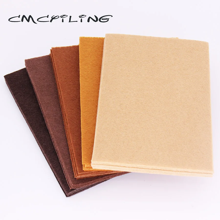 CMCYILING Brown Felt 1 MM Thickness Polyester Cloth For DIY Sewing Crafts Scrapbook ,Nonwoven Sheets 40 Pcs/Lot 10CMX15CM