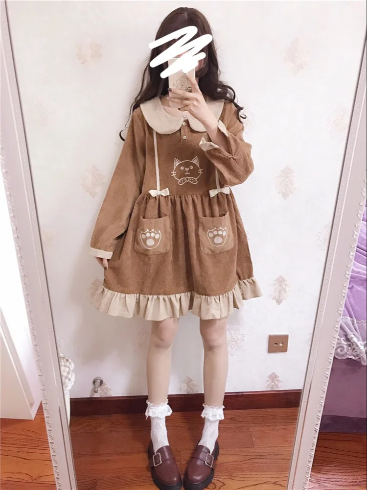 Robe brodée japonaise à manches longues pour filles, avec col de poupée, taille haute, style victorien, kawaii, gothique, lolita op