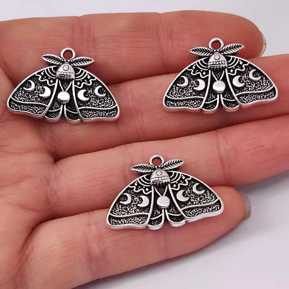 

hzew 50pcs Moon Moth Pendant charms Women Wedding Party Fashion Jewelry charms Gifts Female Bijoux for women man Accessories