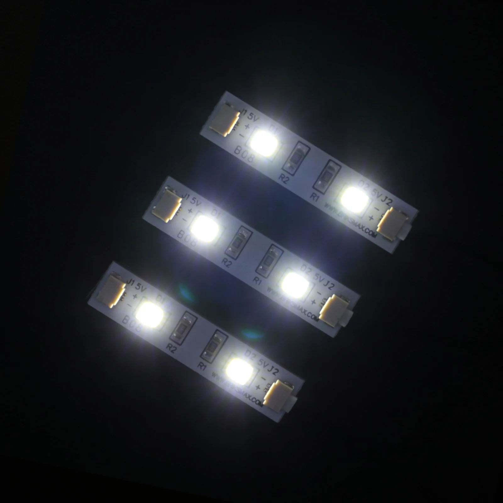 Briksmax-led luz acessórios para diy fãs, tira luzes com adesivo, compatível com blocos de construção modelo, tamanho m, 3 unidades/pacote