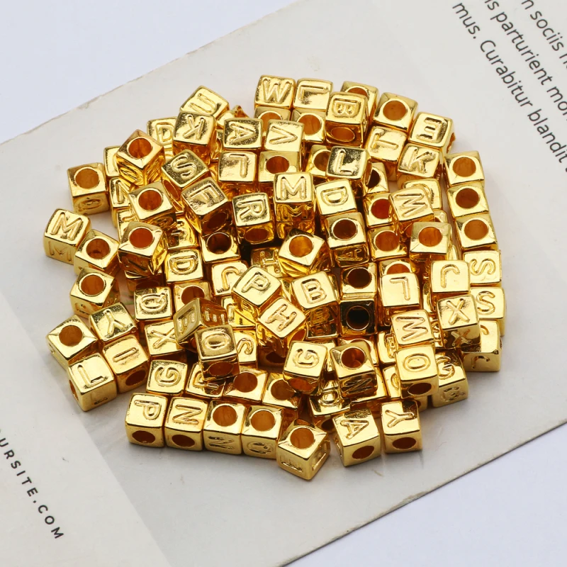 Noble Golden Square Acrylic Letter Loose Spacer Alphabet Beads For Charm Bracelet Making Necklace Jewelry Accessories