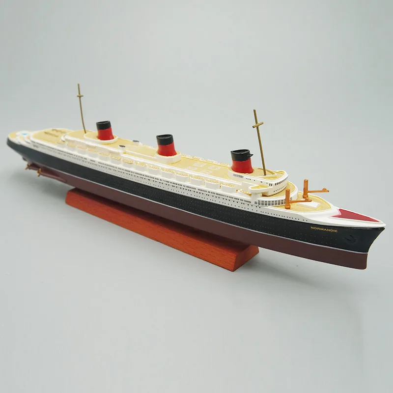 ATLAS 1:1250 Diecast Ship Model Toy Normandie Ocean Liner Cruiser For Collection