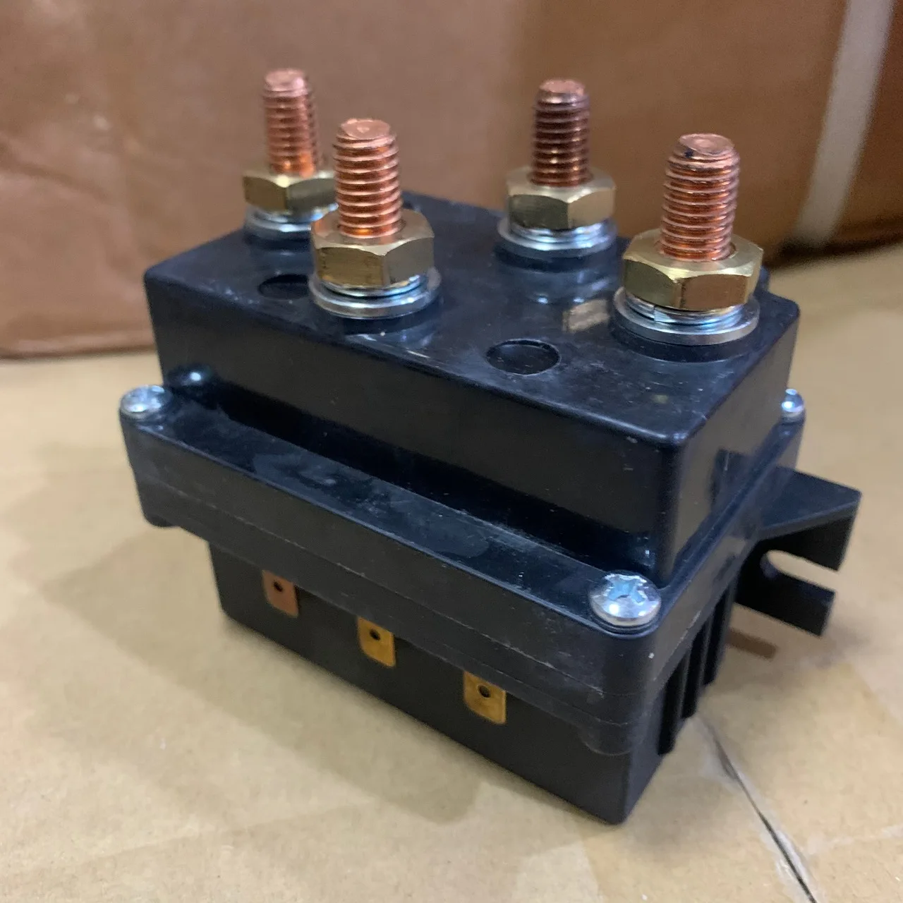 Electric winch relay 500A plug-in electromagnetic switch 12V 24V DC pure copper