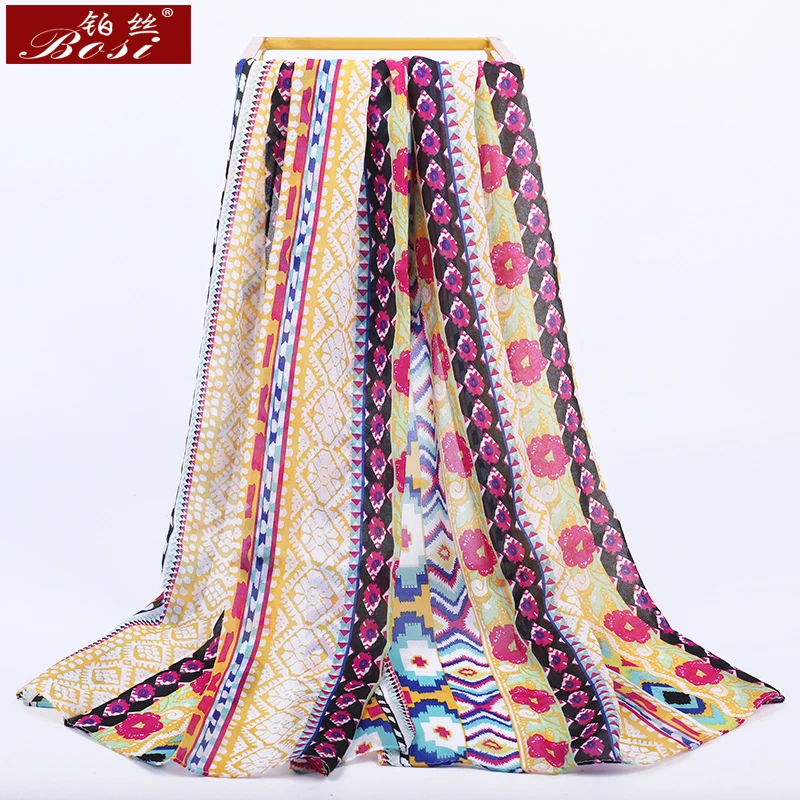 2020 New Chiffon scarf Flowers print women fashion luxury brand hijab bohemian summer ladies scarfs poncho shawl ladies scarves