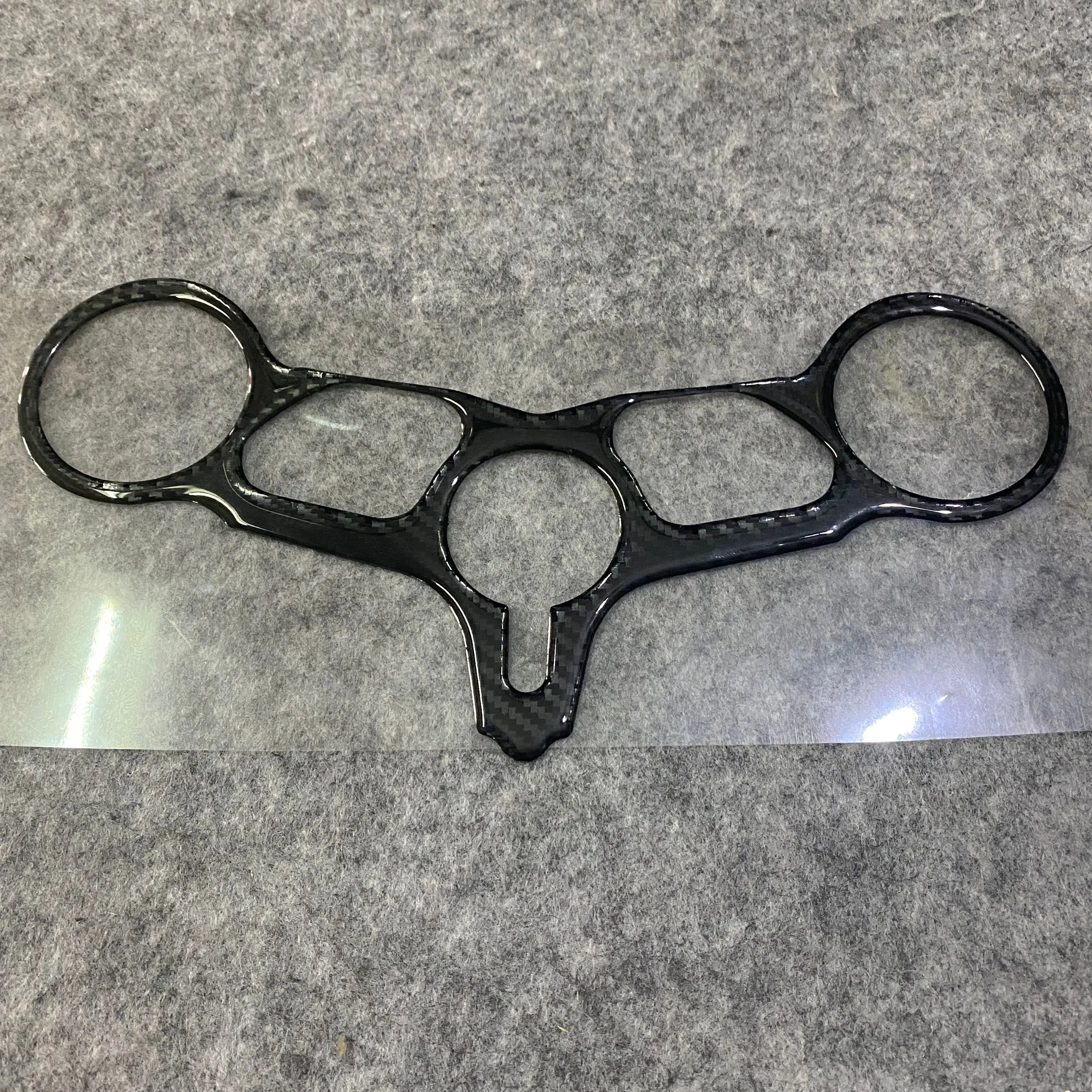 

Motorcycle Motorbike Pad Triple Tree Top Clamp Upper Front End Decals Stickers For DUCATI 749 749R 999 2003-2006 2004 2005