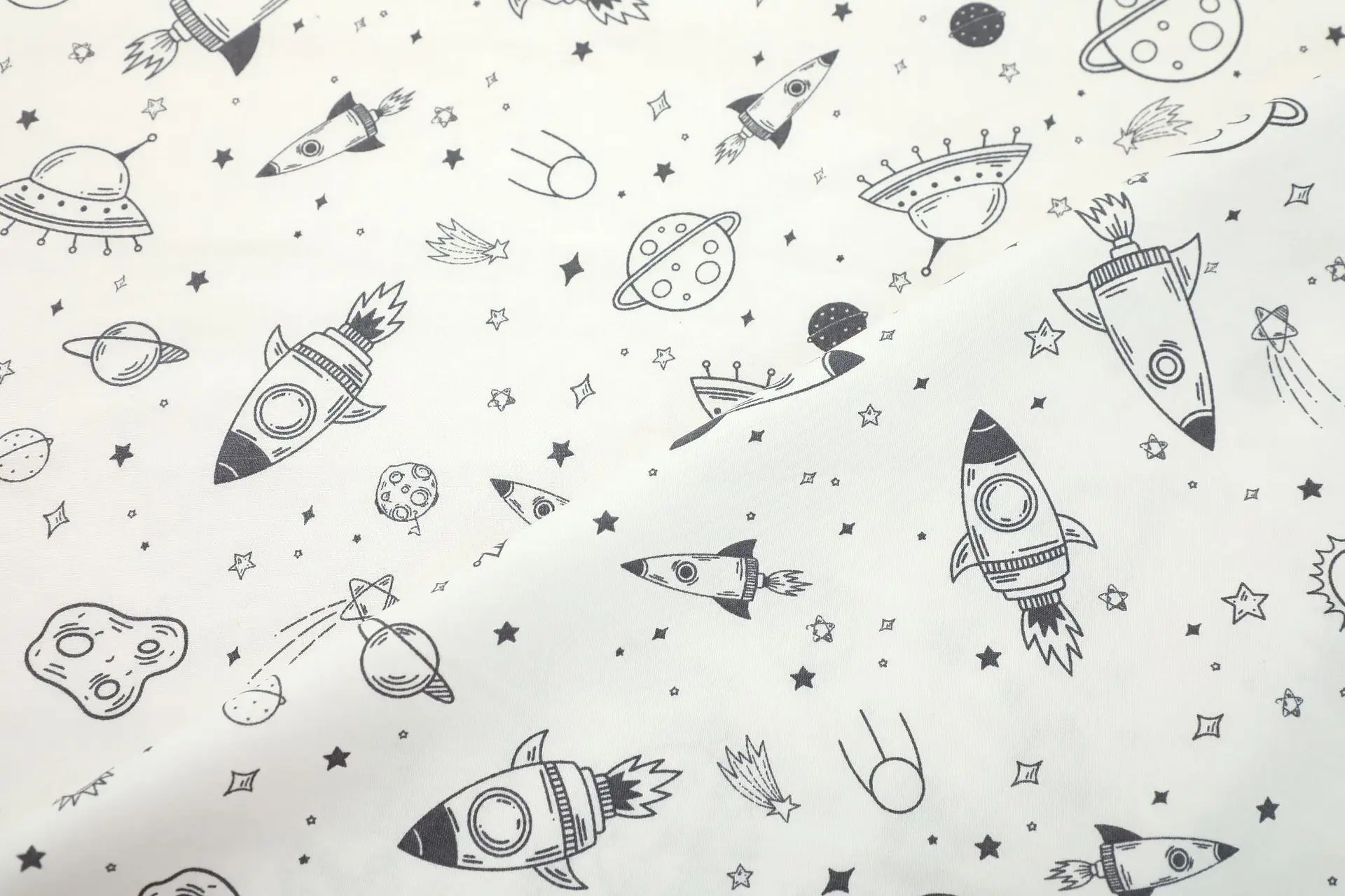 Rocket Stars 100% Cotton Fabric DIY handmade sewing craft patchwork quilting home decor tissus baby dress cloth tecido tilda