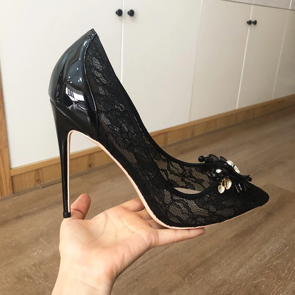 Veowalk Pearl Decor Women Black Lace Gauze Patchwork Pointy Toe Stiletto Pumps Gorgeous Ladies High Heel Party Shoes 8-12cm