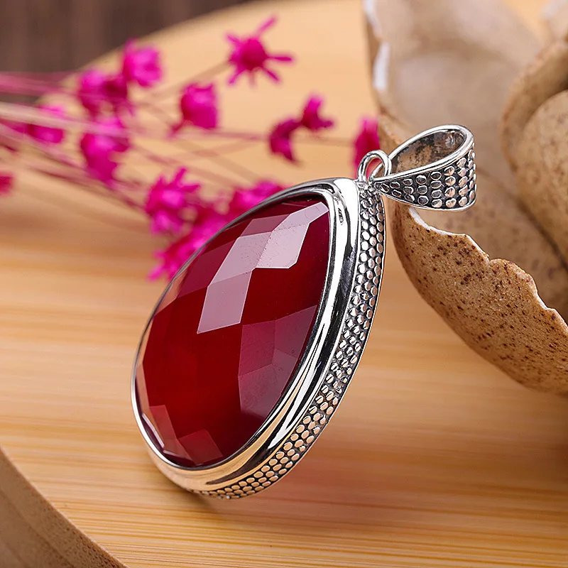 Thai silver sweater pendant S925 silver jewelry women's lattice red corundum pendant