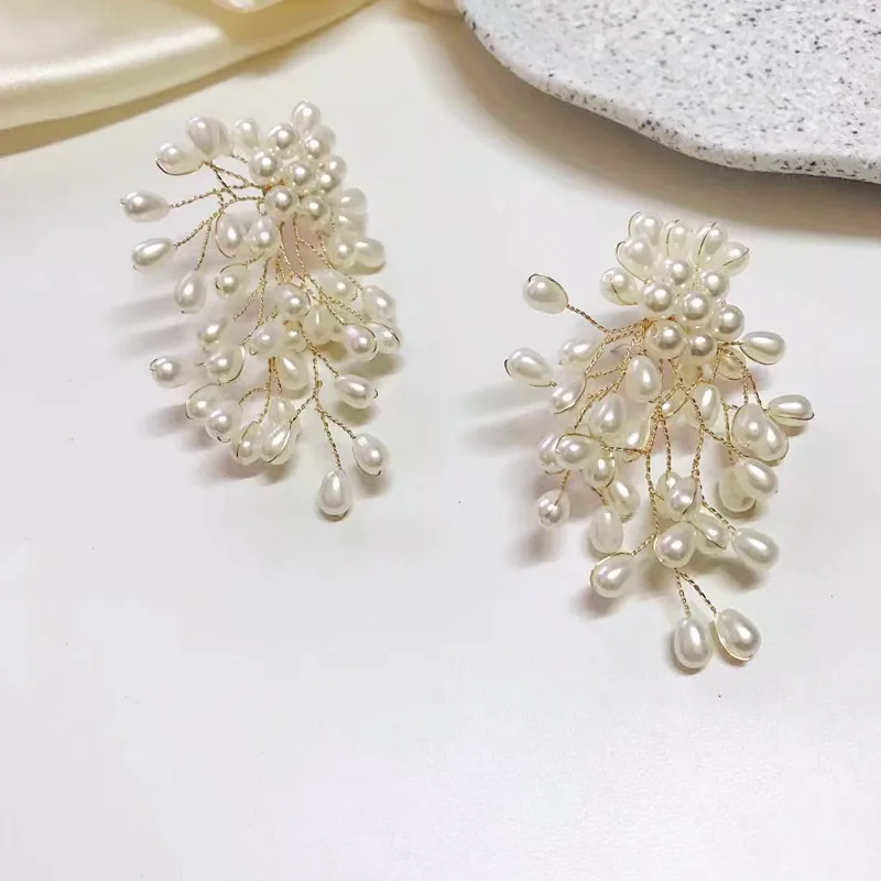 XIALUOKE Korea Fashion Hand-woven Pearl Beads Earrings For Women Personality Elegant Imitation Pearl Earrings Party Jewelry