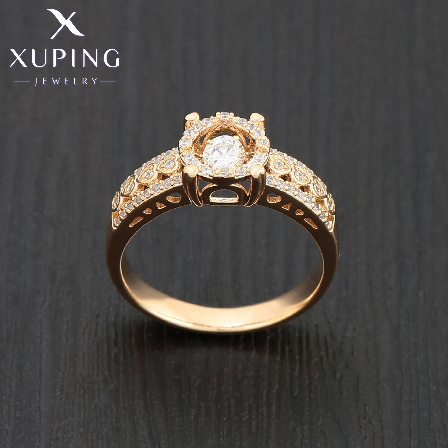 Xuping Jewelry Fashion Stone New Arrival Copper Alloy Gold Color Simple Ring for Women Wedding Gifts A00887254
