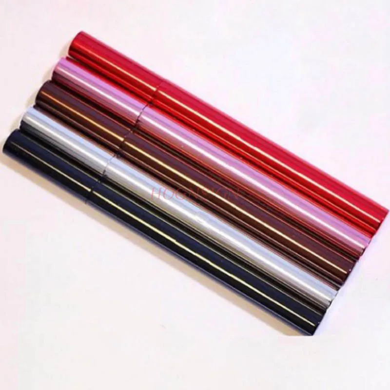 محدد عيون مقاوم للماء ولا يزهر، لون رائع، رسم جيد، يدوم طويلاً، بدون تخفيضات