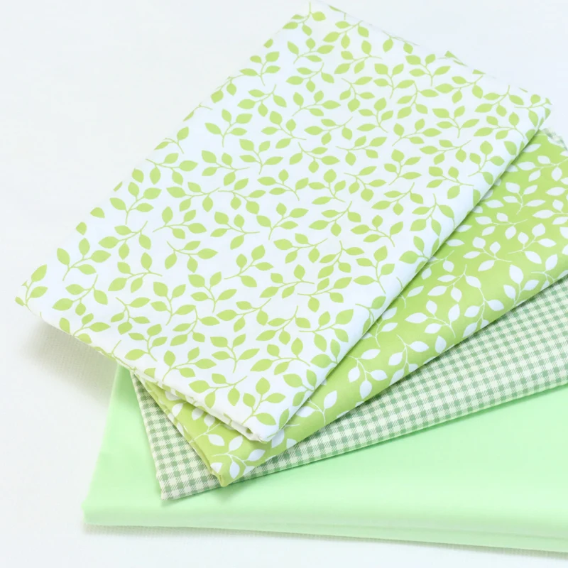 Green Cotton Printed Twill Fabric With Small Floral Leaf Plaid for Bedding Apron Coverall Fabrics Per Meters