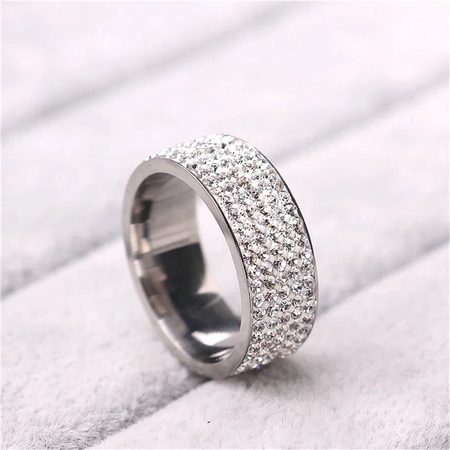Anello da donna Hip Hop Ice Out Bling con strass pieni Anelli in acciaio inossidabile color oro per uomo Donna Gioielli di moda Anel