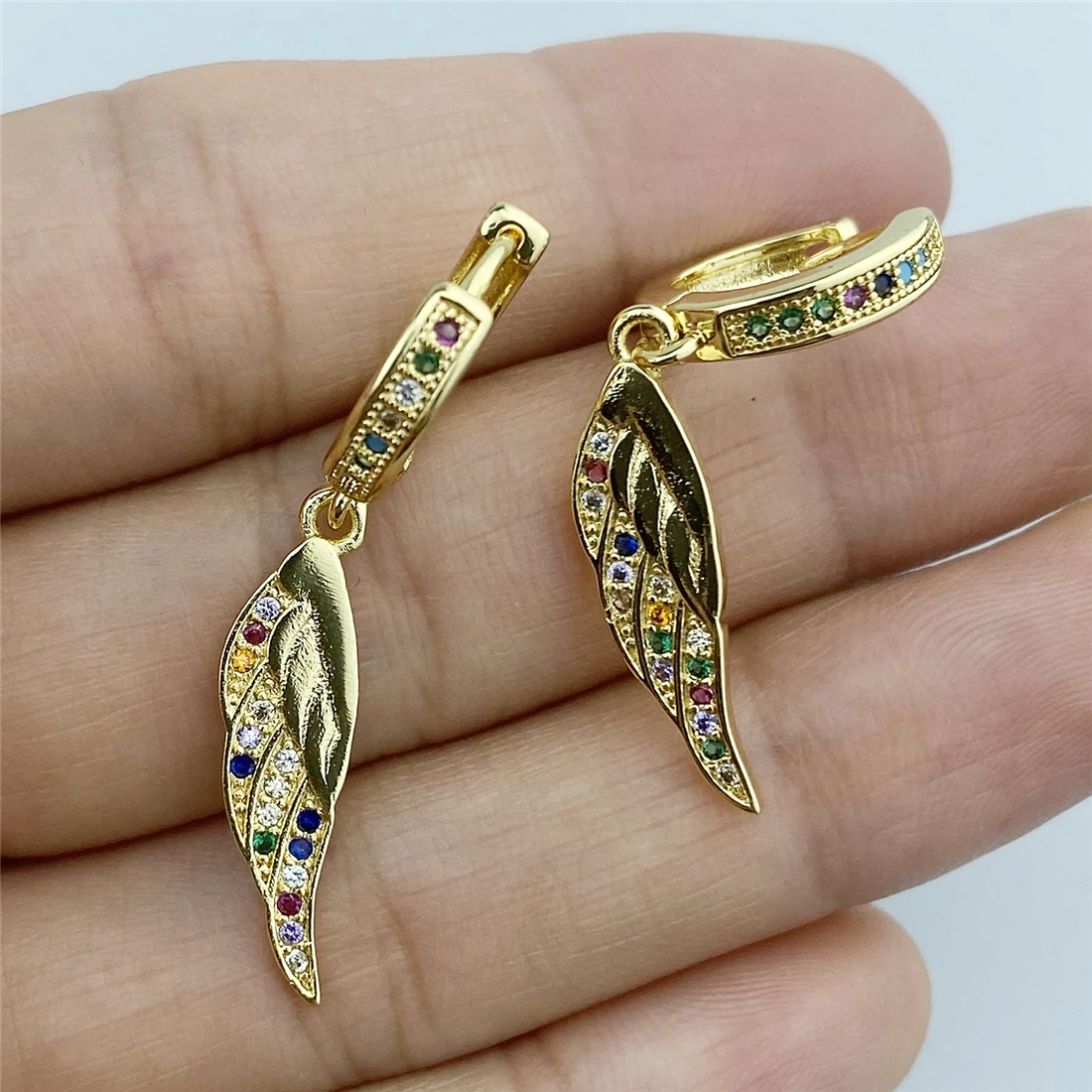 Fashion Angel AAA Zircon Wings Earring for Women Ear Charm Earrings Statement Earrings