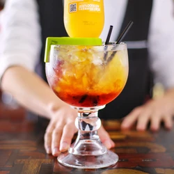 Creative Cocktail Glass with Buckle Goblet Beer Cup Whisky Ice Cream Cold Drink Juick Drinkware Cup Household Bar Large Capacity