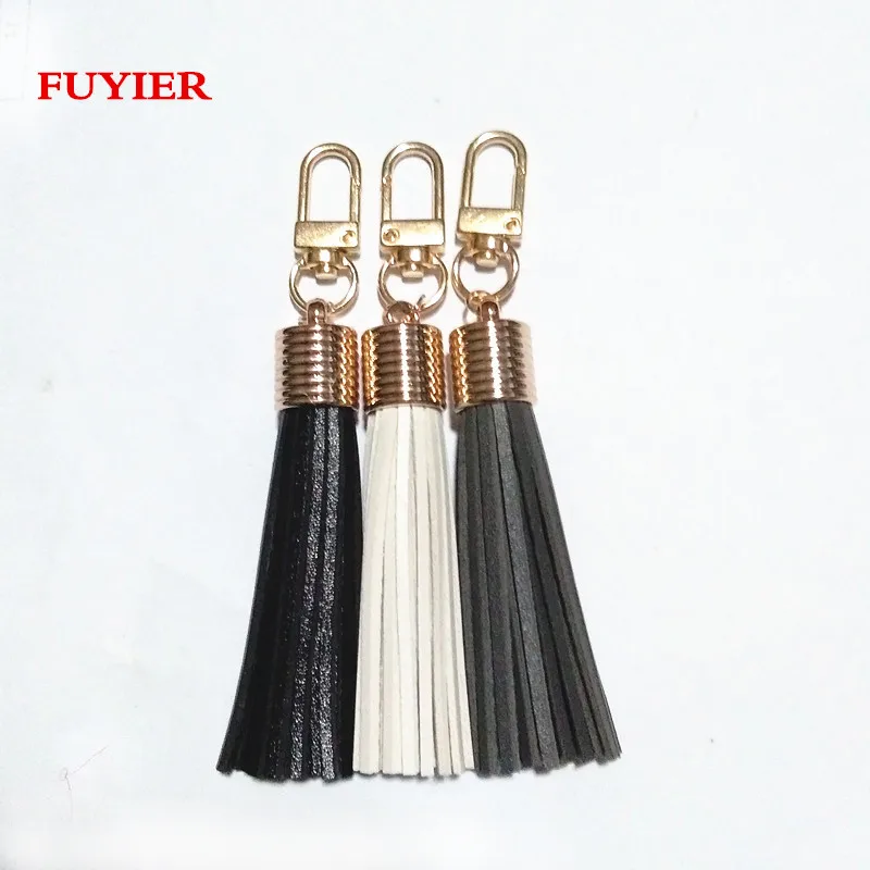 39 Color Fashion KC Gold Leather Key Chain Long Suede Tassel Key chain  Korea Style Lobster Clasp Tassel Bag Charms 18 Colors