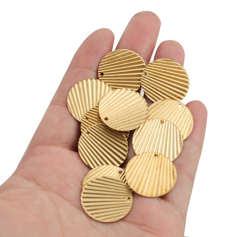 20pcs Raw Brass 21x21mm Round Charms Pendant Fan Shaped Pleated Leaf Earring Charms For DIY Earrings Jewelry Making Supplies