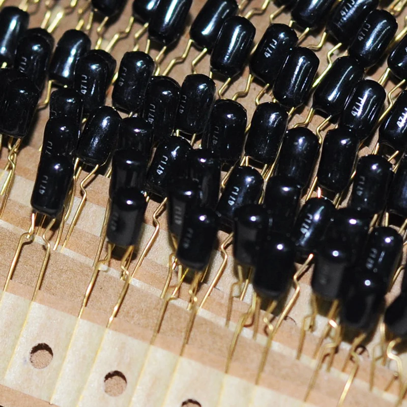 ตัวเก็บประจุเสียงแบบฟิล์มทองแดงชุบทองสำหรับเครื่องขยายเสียงแอมป์100V 470PF 471J 470P 5% แผ่นเท้าชุบทอง